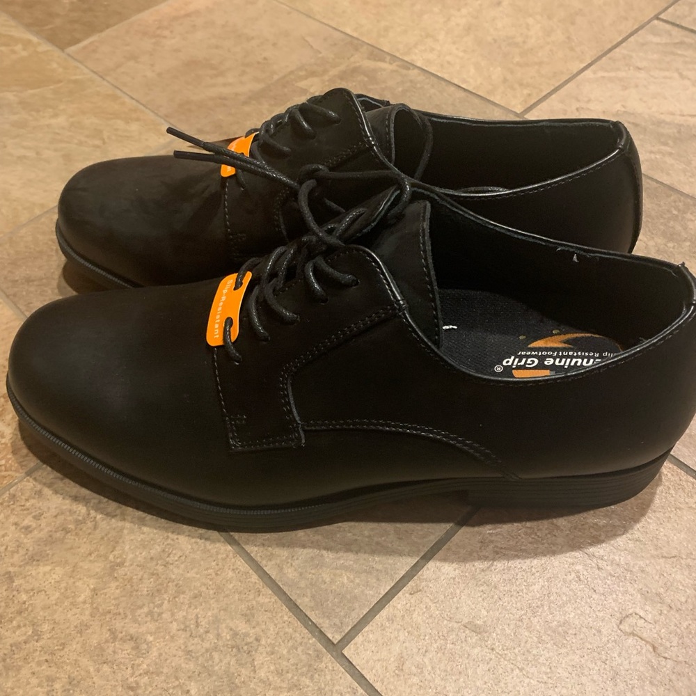 Genuine grip slip resistant footwear